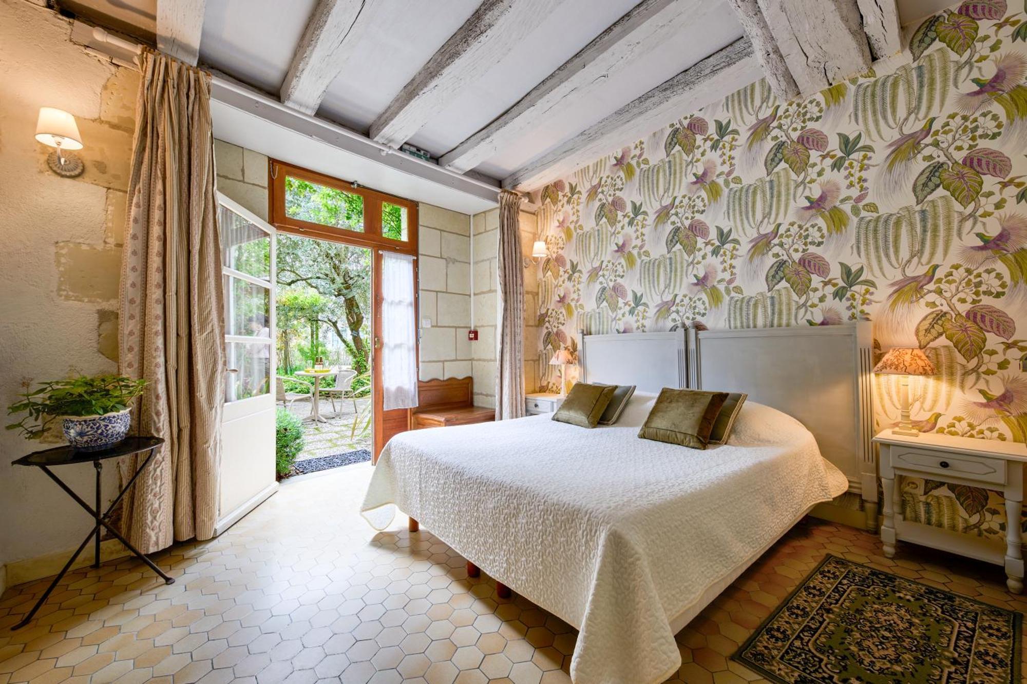 Hotel Diderot Шинон Экстерьер фото