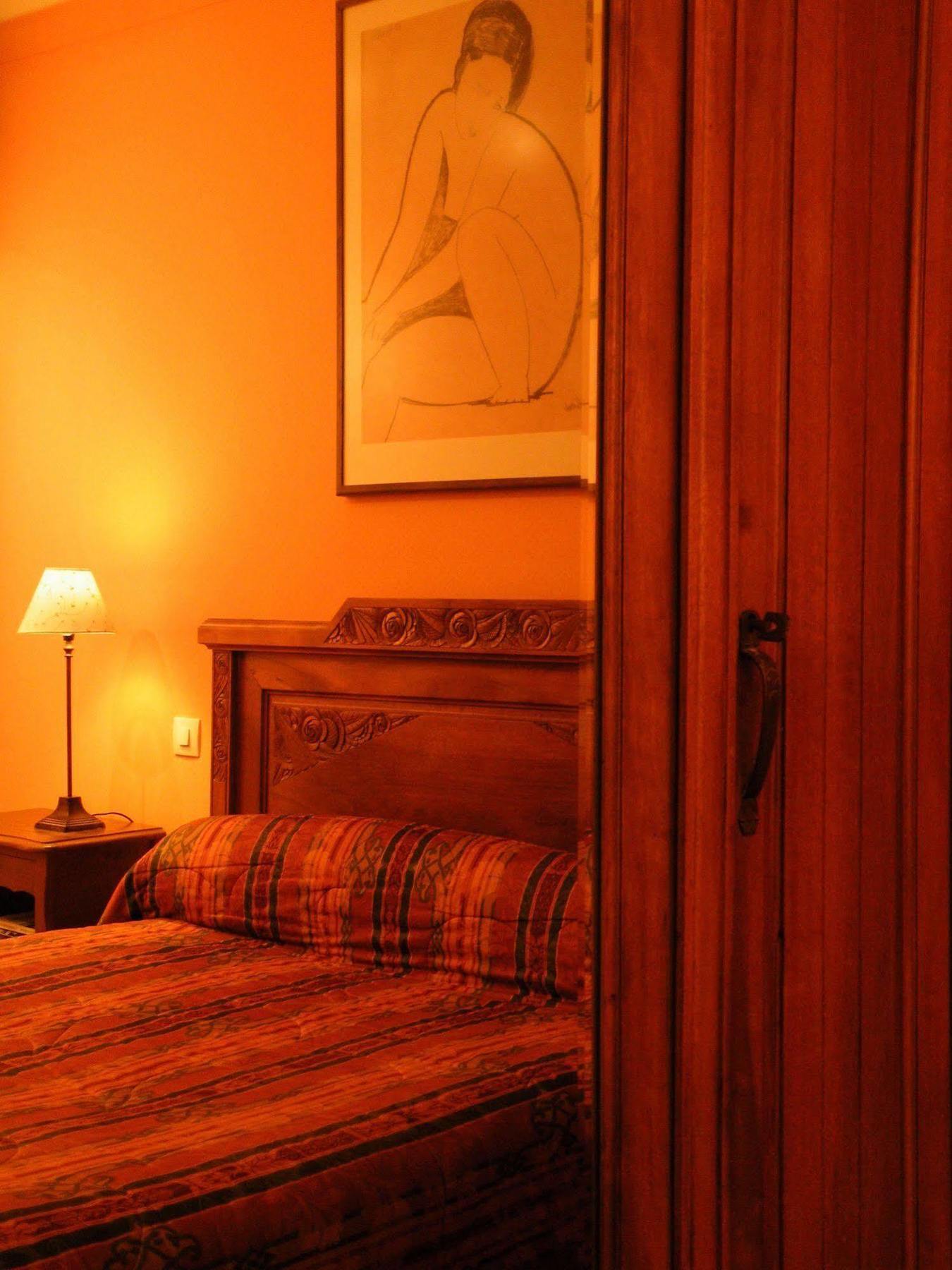 Hotel Diderot Шинон Экстерьер фото